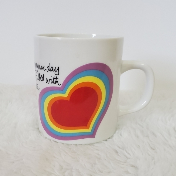 AVON Vintage 1983 Easter The Love Mug Rainbow - Picture 2 of 10